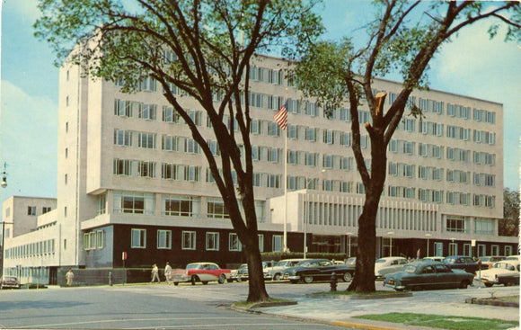 County Court House and City Hall, Madison, WI [Postcard]