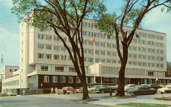 County Court House and City Hall, Madison, WI [Postcard]