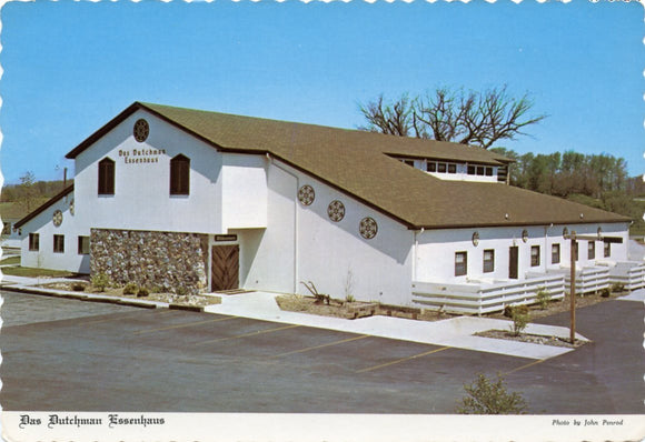 Das Dutchman Essenhaus, Middlebury, IN [Postcard]