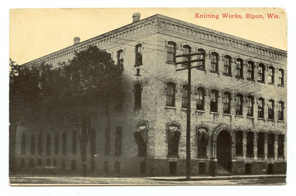 Knitting Works, Ripon, WI [Postcard]
