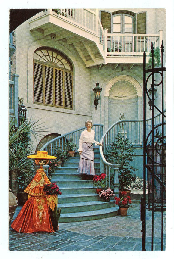 Le Grand Courtyard, Disneyland, CA [Postcard]