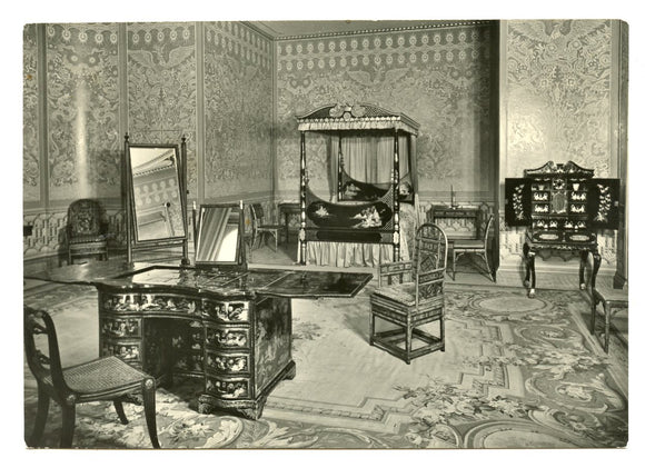 The Royal Pavilion, The King's Bedroom, Brighton [Postcard]