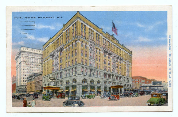 Hotel Pfister, Milwaukee, WI [Postcard]