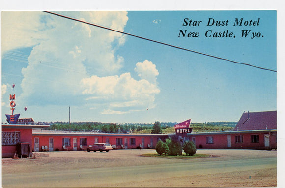 Star Dust Motel, New Castle, WY [Postcard]