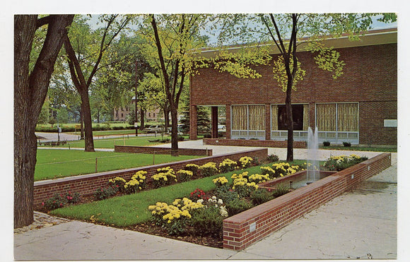Memorial Chapel, St. Norbert College, De Pere, WI [Postcard]