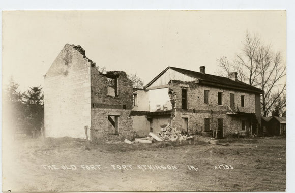 The Old Fort, Fort Atkinson, IA [Postcard]
