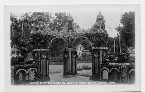 South East Entrance to Grotto, West Bend, IA [Postcard]