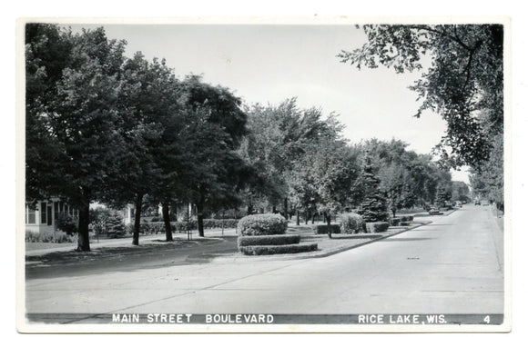 Main Street Boulevard, Rice Lake, WI [Postcard]