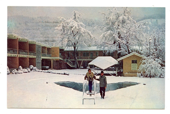 Conner Motor Lodge, Gatlinburg, TN [Postcard]