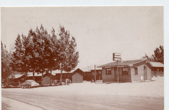 Covered Wagon Motel, Cody, WY [Postcard]