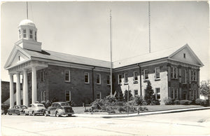 Iowa County Court House, Oldest in Wisconsin, Dodgeville, WI - Carey's Emporium