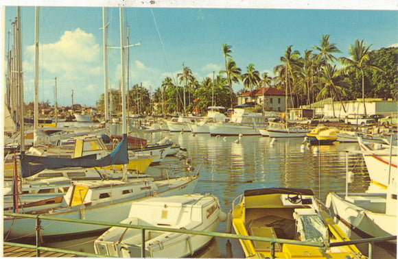 Lahaina Yacht Harbor, Maui, HI - Carey's Emporium