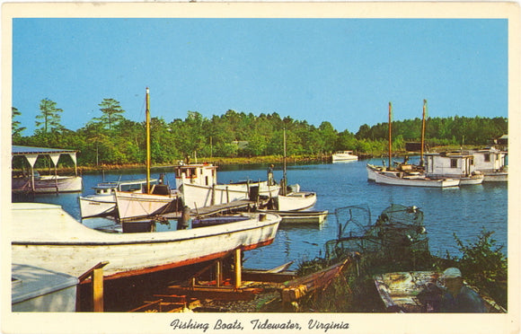 Fishing Boats, Deltaville, VA - Carey's Emporium