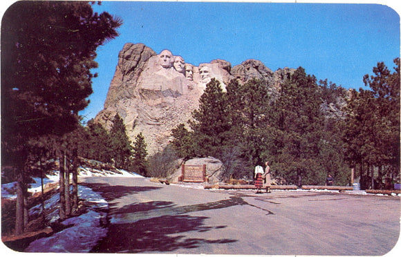 Mount Rushmore National Memorial - Carey's Emporium