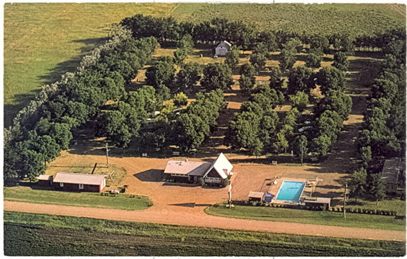 Dakota Campground, Mitchell, SD - Carey's Emporium