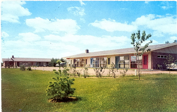 Motel Eau Claire, Eau Claire, WI - Carey's Emporium