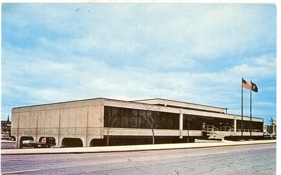 Manitowoc Savings Bank, 1000 Franklin Street, Manitowoc, WI - Carey's Emporium