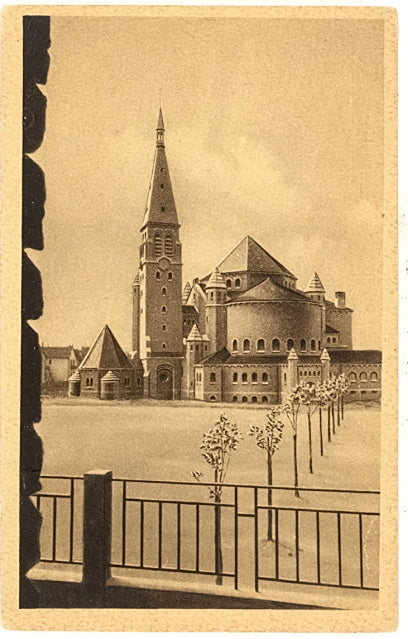 Sanctuaire Diocesain du Sacre-Coeur, Dijon - Carey's Emporium