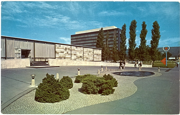 The Corning Glass Center, Corning, NY - Carey's Emporium