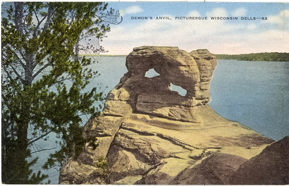 Demon's Anvil, Picturesque Wisconsin Dells, WI - Carey's Emporium