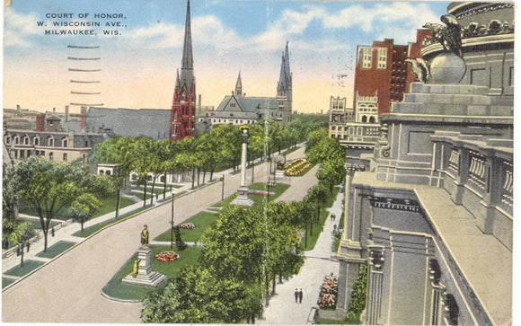 Court of Honor, W. Wisconsin Ave, Milwaukee, WI - Carey's Emporium