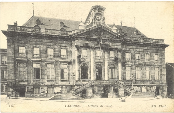 L'Hotel de Ville, Langres - Carey's Emporium