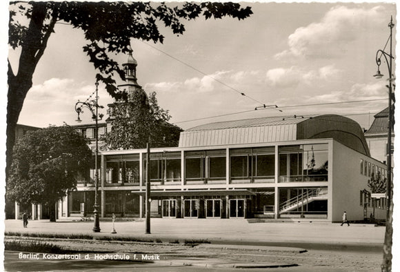 Berlin, Konzertsaal d. Kochschule f. Musik - Carey's Emporium