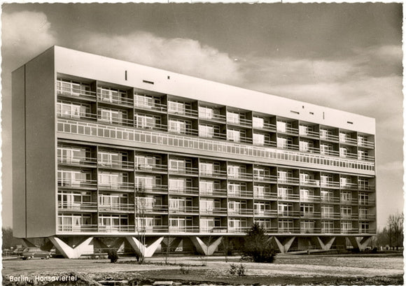 Berlin, Hansaviertel - Carey's Emporium