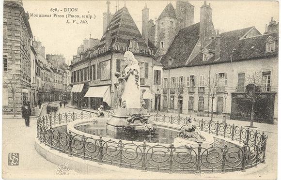Monument Piron, Dijon - Carey's Emporium