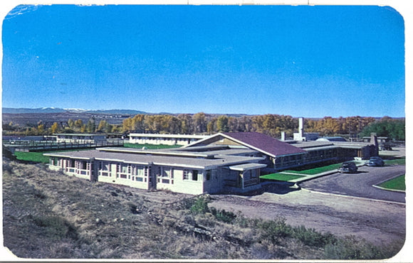 Saratoga Inn, Saratoga, WY - Carey's Emporium