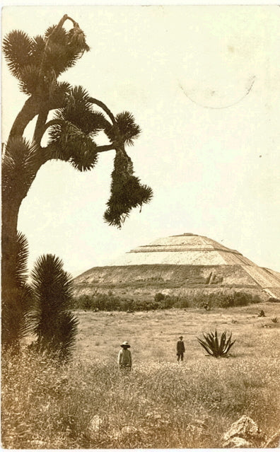 San Juan Teotihuacan, La Piramide del Sol - Carey's Emporium