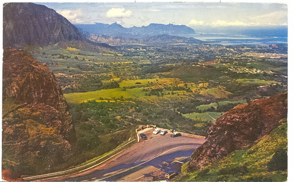 Nuuanu Pali, T. H. - Carey's Emporium