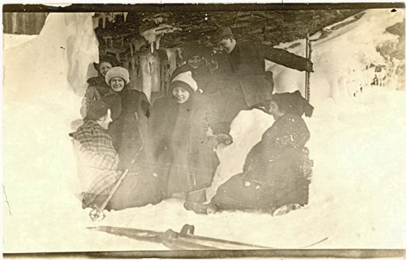 Ladies Ski Outing - Carey's Emporium
