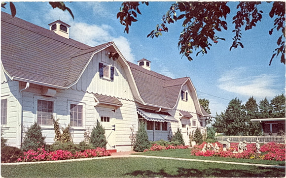 Party Barn, Honey Bear Farm, Genoa City, WI - Carey's Emporium