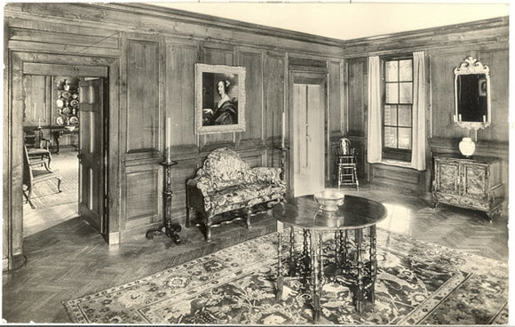 outh Wall of Washburn Memorial Room, Queen Anne Style (1704-1725) - Carey's Emporium
