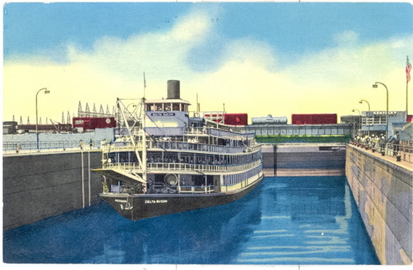 The Delta Queen in Mammoth Lock, Kentucky Dam, KY - Carey's Emporium