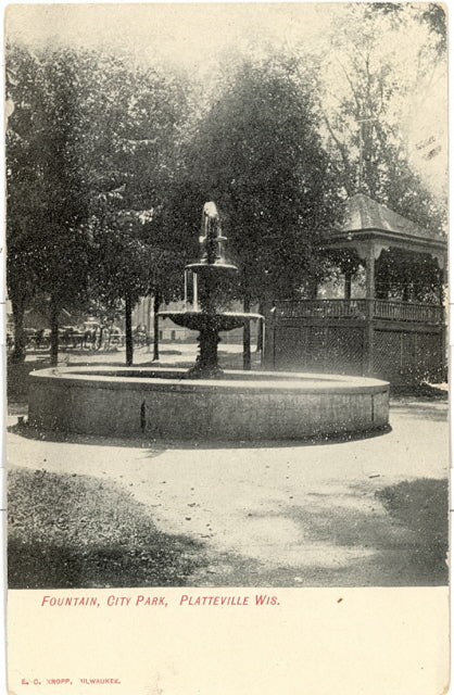 Fountain, City Park, Platteville, WI - Carey's Emporium