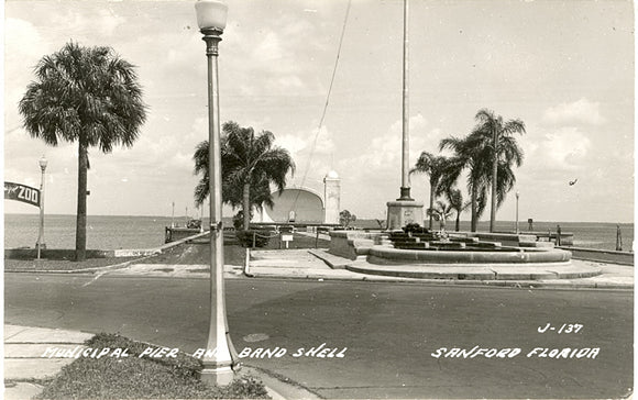 Municipal Pier and Band Shell, Sanford, FL - Carey's Emporium