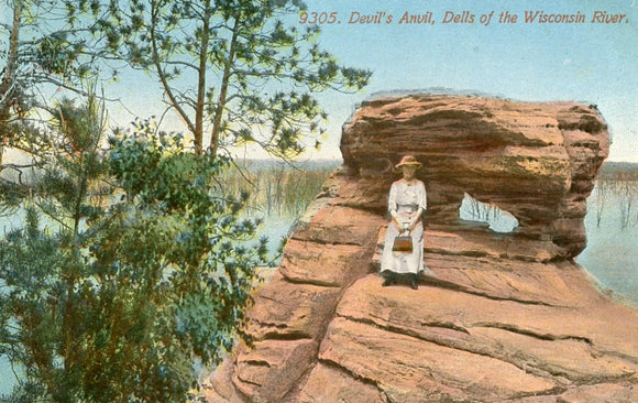 Devil's Anvil, Dells of the Wisconsin River, WI - Carey's Emporium
