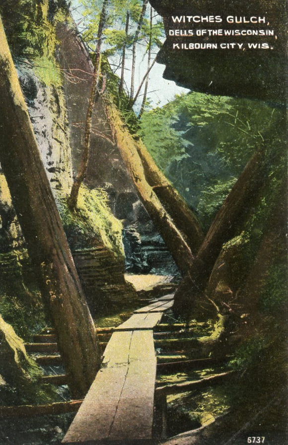 Witches Gulch, Dells of the Wisconsin, Kilbourn City, WI - Carey's Emporium