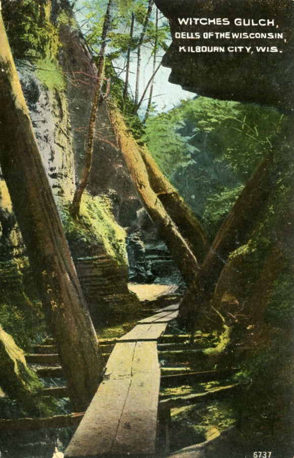 Witches Gulch, Dells of the Wisconsin, Kilbourn City, WI - Carey's Emporium