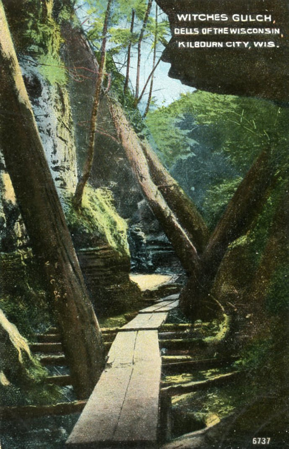Witches Gulch, Dells of the Wisconsin, Kilbourn City, WI - Carey's Emporium