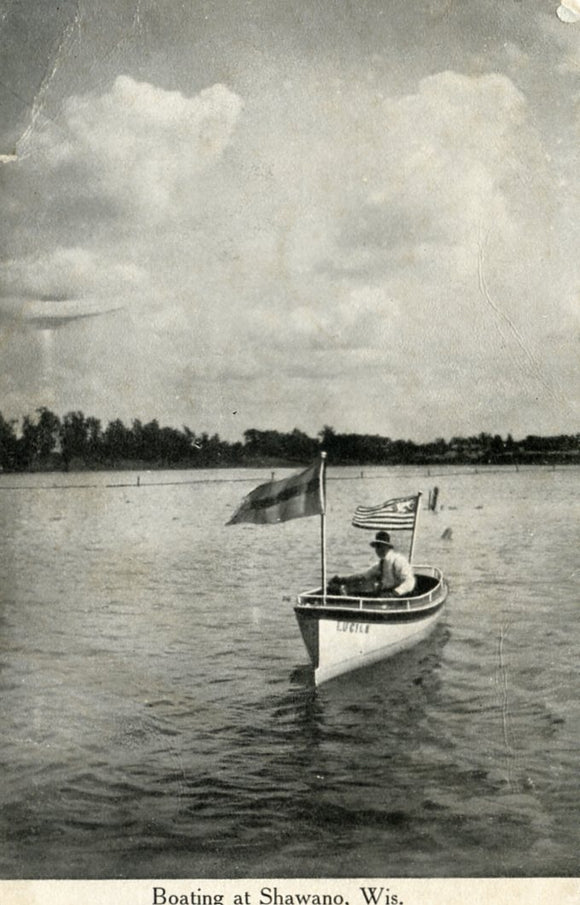 Boating at Shawano, WI - Carey's Emporium