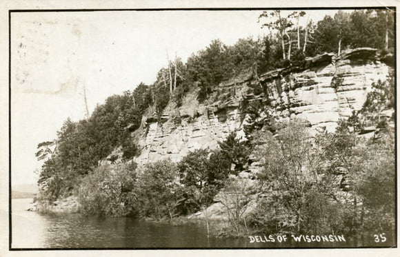 Dells of Wisconsin - Carey's Emporium