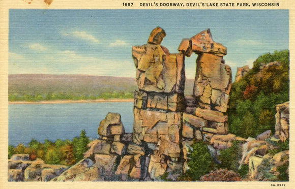 Devil's Doorway, Devil's Lake State Park, WI - Carey's Emporium
