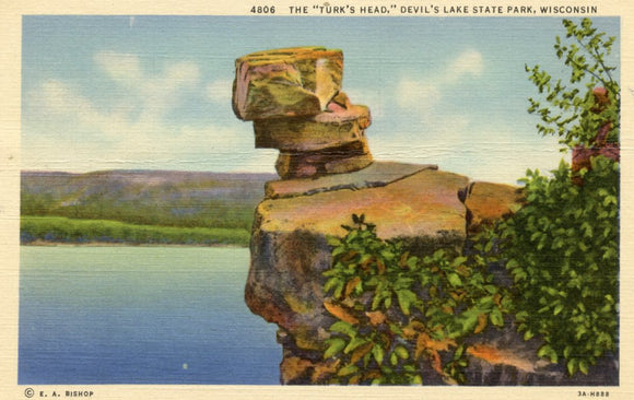 The Turk's Head, Devil's Lake State Park, WI - Carey's Emporium