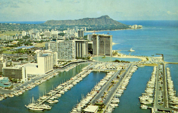Waikiki from the Ilikai to Diamond Head, Honolulu, HI - Carey's Emporium