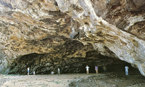 Dry Cave, near Haena Point, Kauai, HI - Carey's Emporium