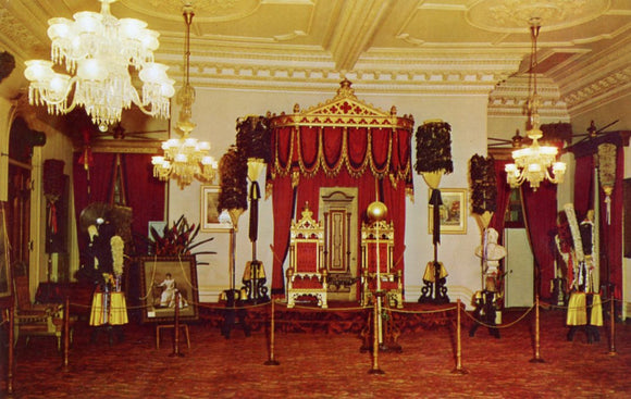 Throne of Hawaii's Former Monarchs, Last used by Queen Liliuokalani (1891-93) - Carey's Emporium