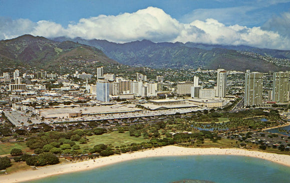 Ala Moana Beach and Park and Ala Moana Shopping Center, Honolulu, HI - Carey's Emporium